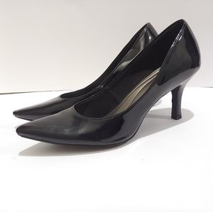 Comfort Plus Black Pumps Pointed Toe Shoe Heels 8